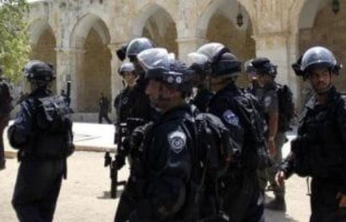 أخبار عربية : استشهاد 3 فلسطينيين وإصابة آخرين في قصف للاحتلال الإسرائيلي على شمال غزة